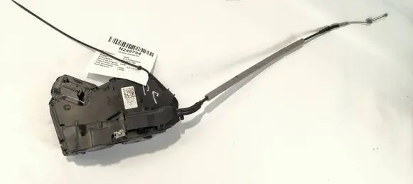 Volkswagen PASSAT B8 Front door lock 5NB837016D