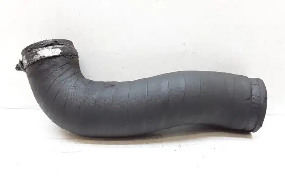 Volvo S60 Intercooler hose/pipe