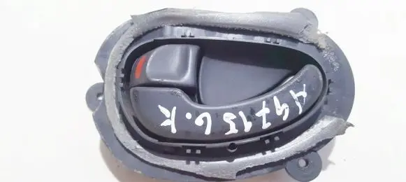 Peugeot 406 Rear door interior handle 9616307577
