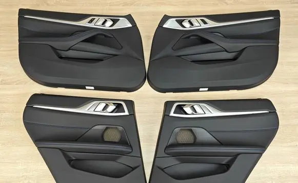 BMW 4 G22 G23 G24 G26 Front door card panel trim 
