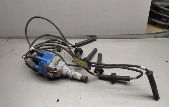 Jaguar XJ X40 Spark distributor 