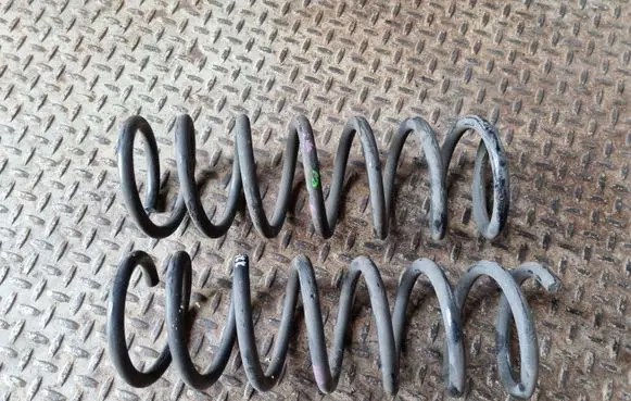 Volvo V40 Rear coil spring