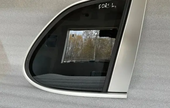 Porsche Cayenne (9PA) Rear side window 7L5845298