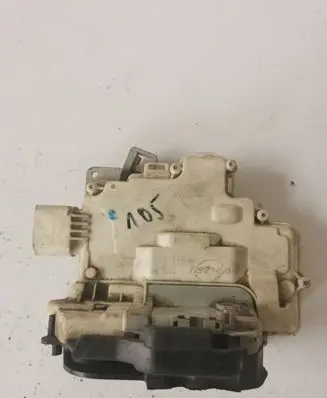 Audi A6 S6 C6 4F Rear door lock 4F0839015A