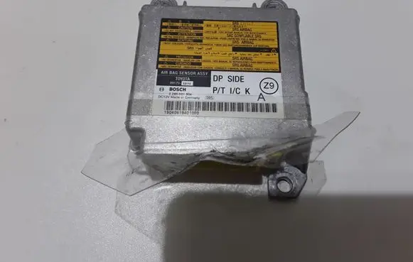Lexus IS 220D-250-350 Airbag control unit/module 8917053110 0285001904