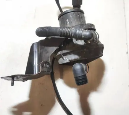 Skoda Octavia Mk1 (1U) Secondary air pump 06A959253B 72273803