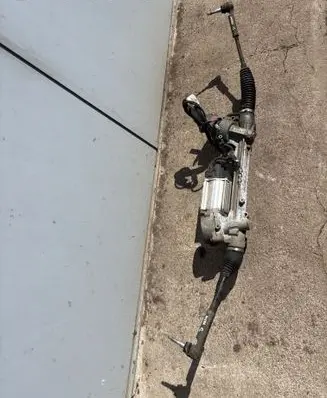 Opel Astra J Steering rack P13413955 00278151 7817974101