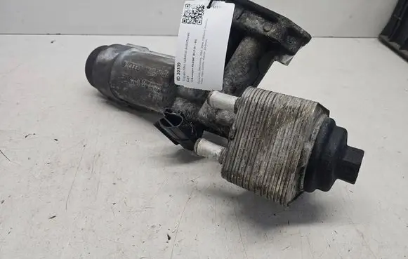 Volkswagen PASSAT B5.5 Oil filter mounting bracket 038115389C