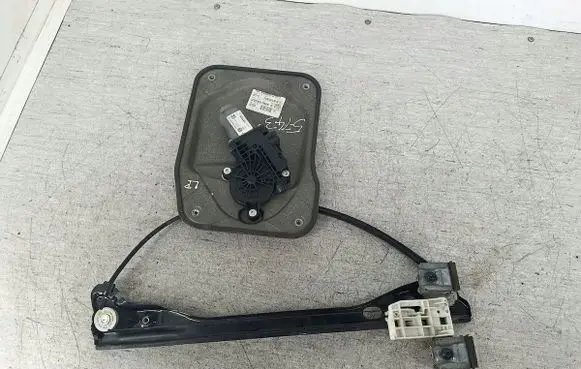 Skoda Fabia Mk2 (5J) Front door window regulator with motor 5J1837401K