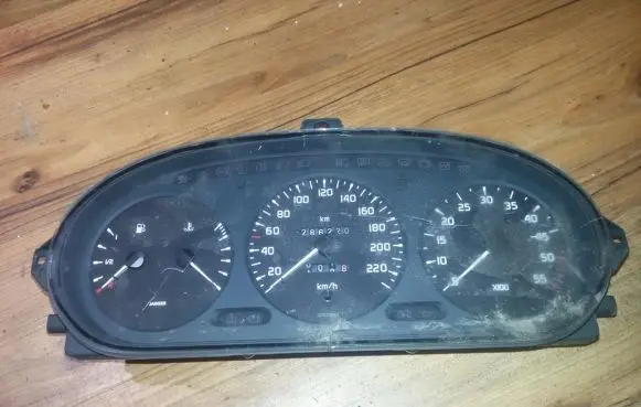 Renault Megane I Speedometer (instrument cluster) 7700839646