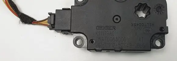 Mercedes-Benz GLC X253 C253 A/C air flow flap actuator/motor K11119A01