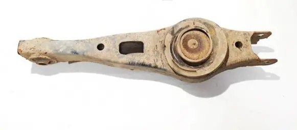 Hyundai Santa Fe Rear upper control arm/wishbone
