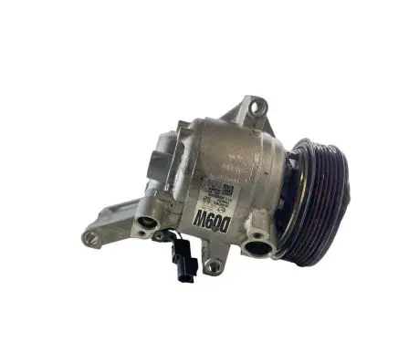 Mazda CX-3 Air conditioning (A/C) compressor (pump) D09W61450 T964038A