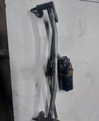 Audi A3 S3 8L Wiper motor 0390241137