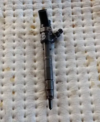 Smart ForTwo I Fuel injector 0445110023