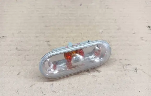 Volkswagen Transporter - Caravelle T5 Front fender indicator light 7E0949117 24CD