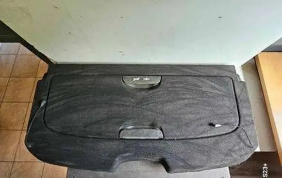 Peugeot 308 Parcel shelf