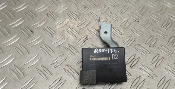 Toyota RAV 4 (XA40) Immobilizer control unit/module 8978442051
