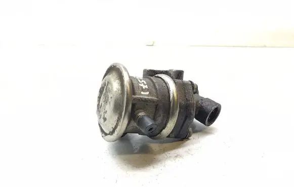Audi TT Mk1 other engine part K3571