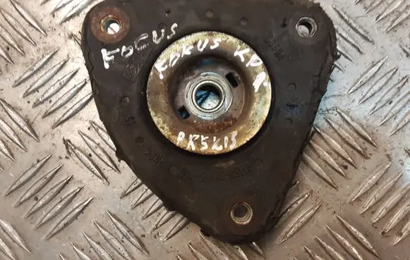 Ford Focus Front upper strut mount 