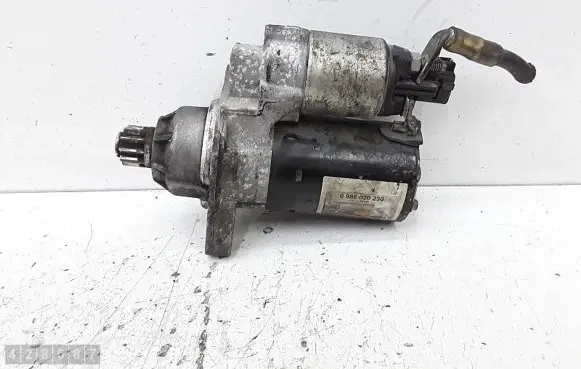 Audi A3 S3 8P Starter motor 0986020230