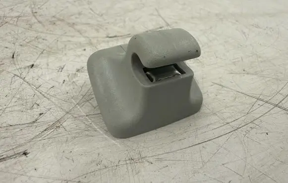 Volkswagen PASSAT B6 Sun visor clip/hook/bracket 1K0857561B