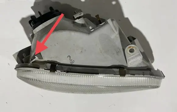 Toyota RAV 4 (XA10) Headlight/headlamp