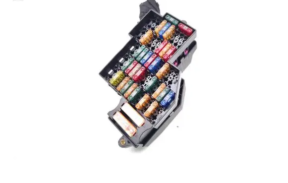 Volkswagen Touareg I Fuse module 7L0941828A 7L0941824A