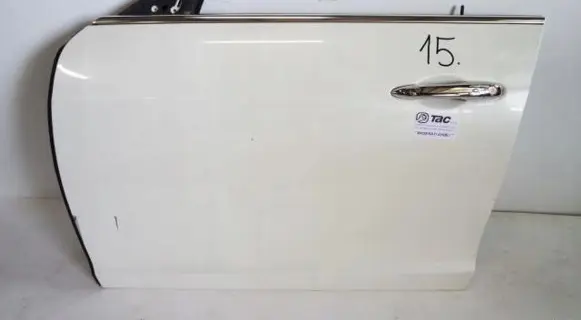 Maserati Ghibli Front door