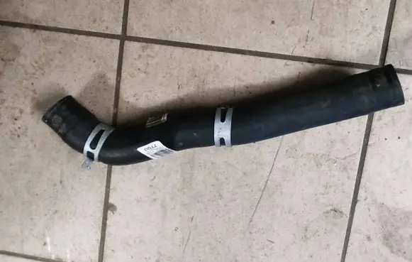 KIA Sorento Engine coolant pipe/hose 26414-27700