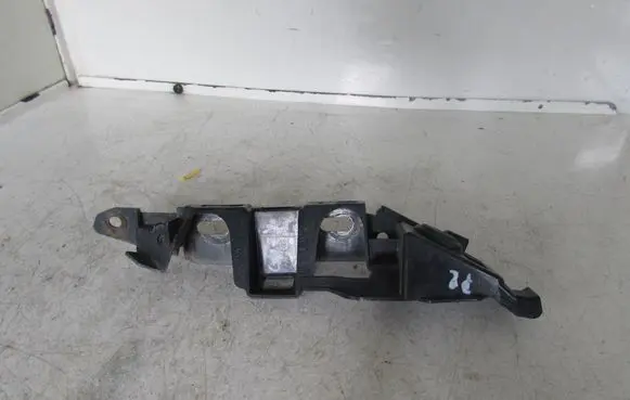 Volkswagen e-Golf Front bumper mounting bracket 5G0807183A
