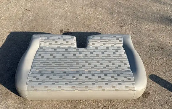 Volkswagen Transporter - Caravelle T5 Front double seat 7H0881303F