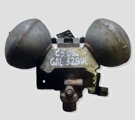 Citroen C5 Air suspension valve block 9685492280