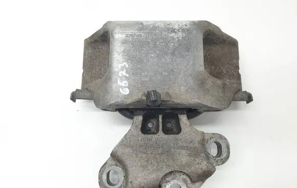 Volkswagen Crafter Gearbox mount 2N0199555K