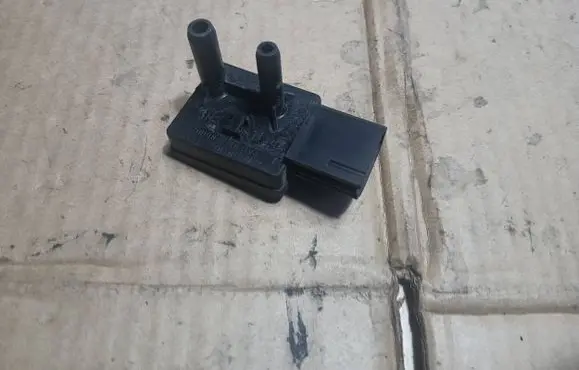 Volvo S40 Exhaust gas pressure sensor 6G9N5L200AB 062340144201 30785486AA