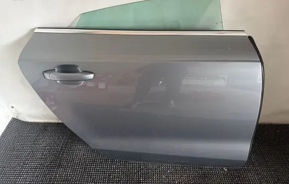 Audi A7 S7 4G Rear door LY7G