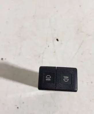 Fog light switch