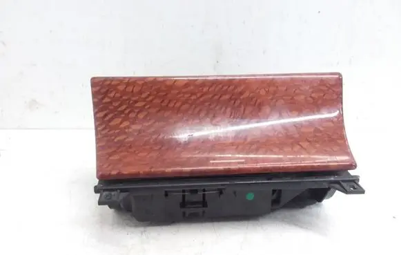 Mercedes-Benz E W210 Car ashtray