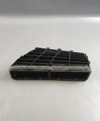 Audi A4 S4 B8 8K Dash center air vent grill 8T2819389
