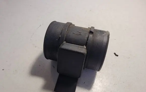 Citroen Xsara Picasso Mass air flow meter 9628336380 33062327 KK9623