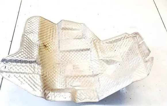 Dodge Caliber Exhaust heat shield 04673697AA