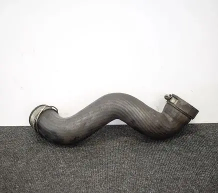 Audi A4 S4 B7 8E 8H Intercooler hose/pipe 8E0145737E