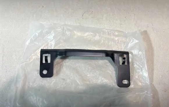 Ford Ranger IV Towing hook eye N1WB17B883