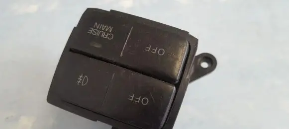 Mazda Xedos 9 Cruise control switch 