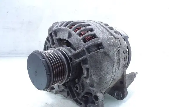 Skoda Octavia Mk2 (1Z) Generator/alternator 8EL011710791 26006944