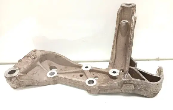 Front lower control arm/wishbone