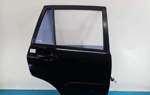 Toyota RAV 4 (XA20) Rear door IMPRK1576942