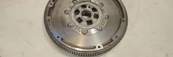 Volkswagen Touran II Dual mass flywheel 2294001345