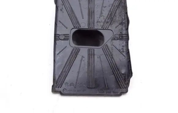 Peugeot 308 Battery box tray 9817230480