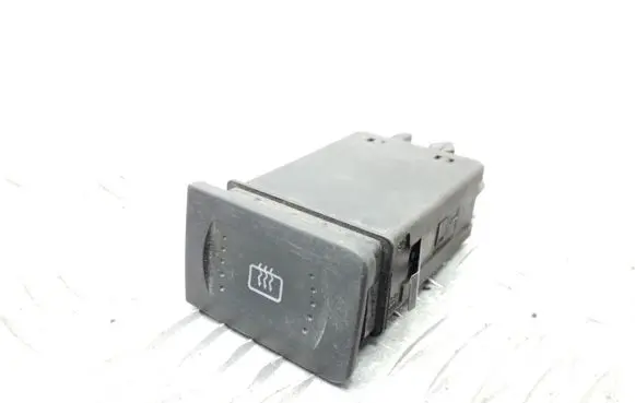 Volkswagen Golf IV Windscreen/window heater switch 1J0959621E